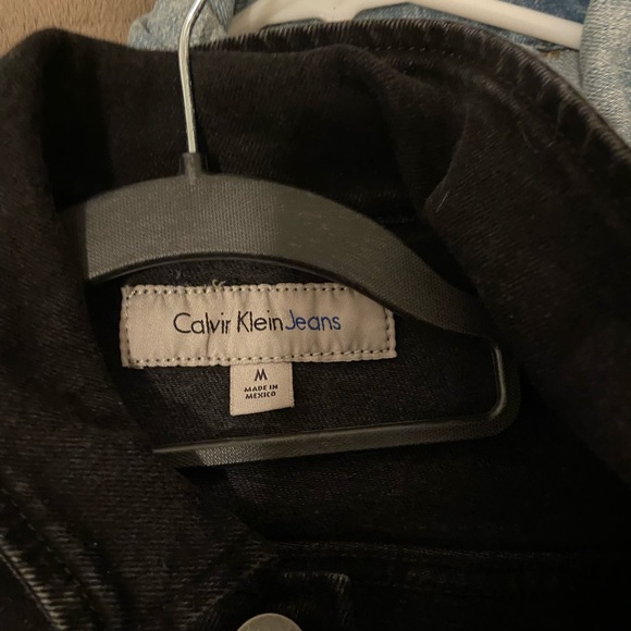 Used Calvin Klein Jean jacket in good condition - Picture 4 of 4